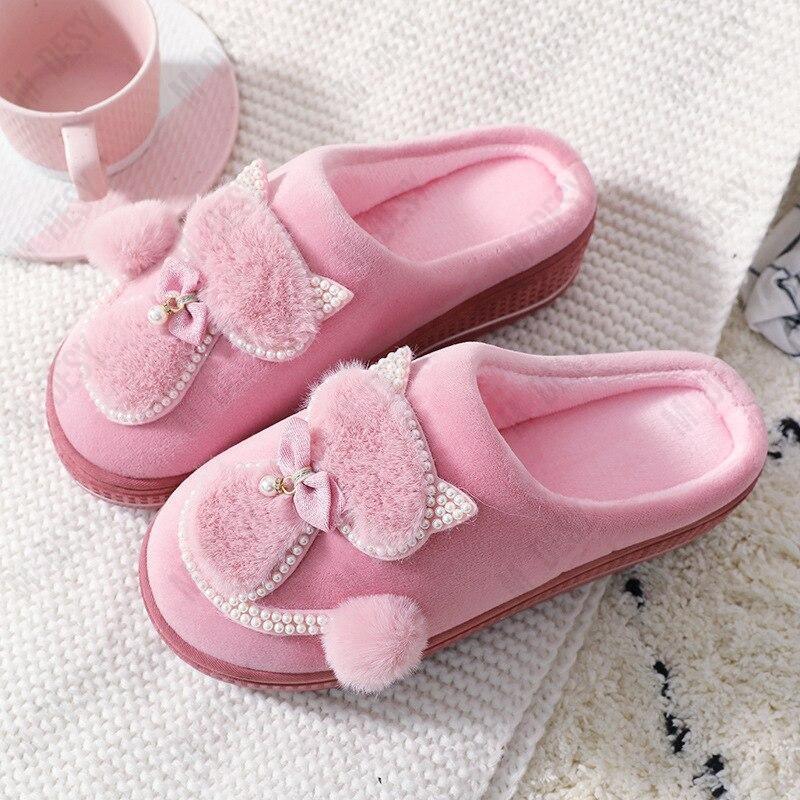 Pantufa Gatinha Revestida em Lã Premium